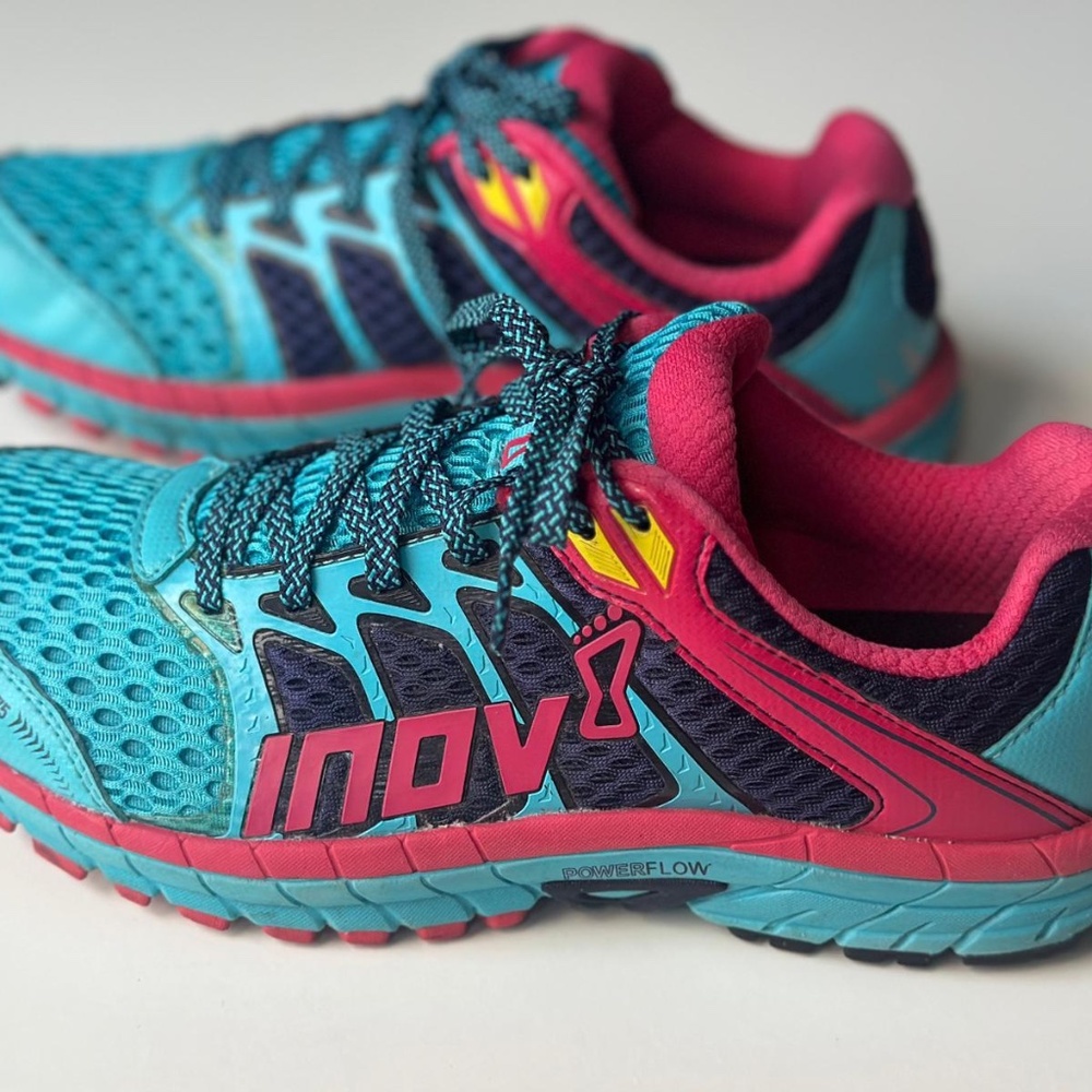 Inov-8 Road Claw 275 Teal Pink Running Shoes Women's 10